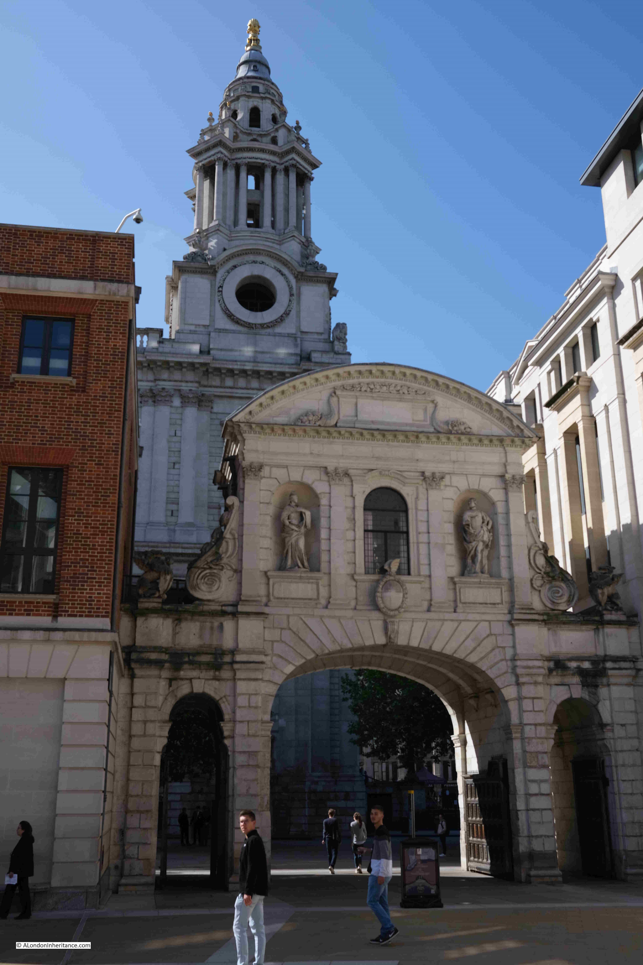 Temple Bar - Between Paternoster Square and St. Pauls Cathedral